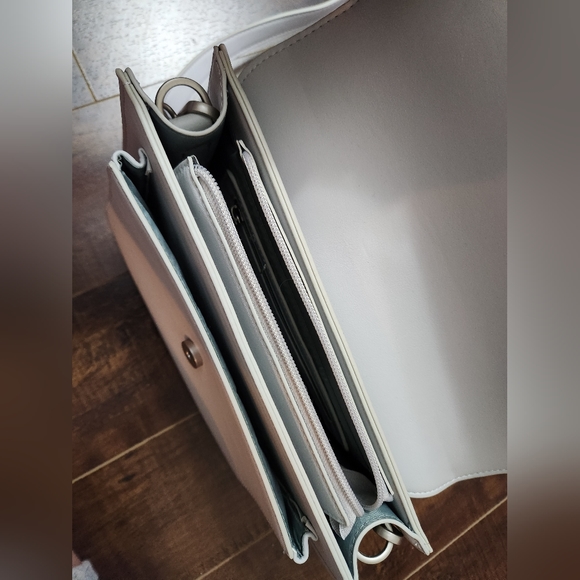 Pixie Mood White Crossbody - Picture 3 of 3